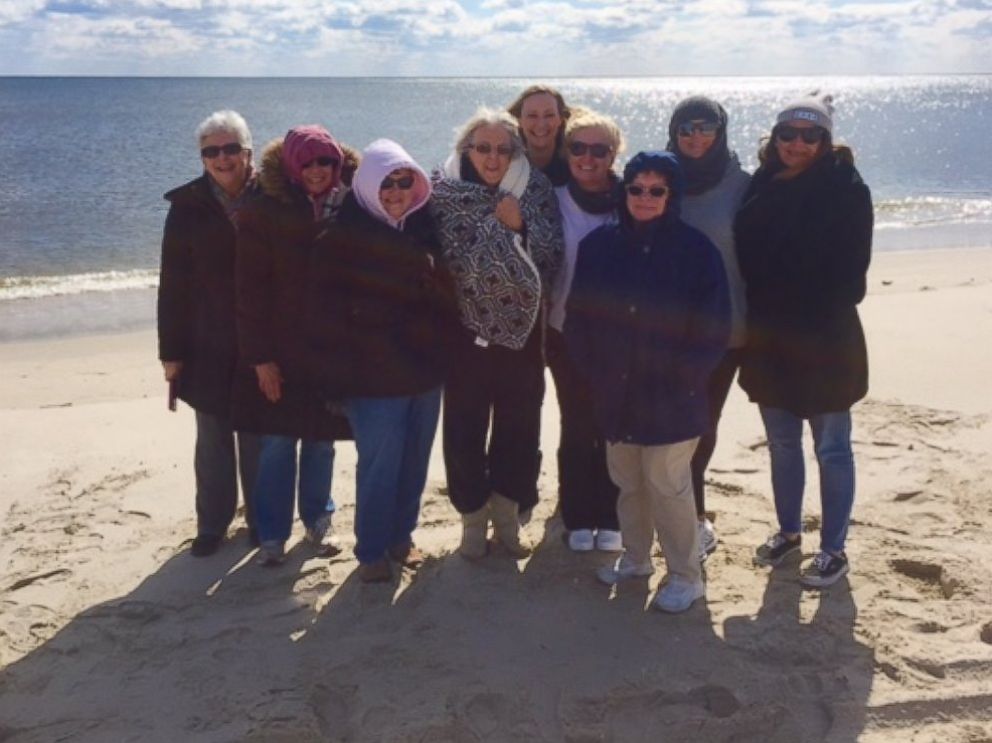 PHOTO: Patricia Kelly, who was diagnosed with leukemia, was granted her final wish of trekking to Long Beach Island with her family and friends.