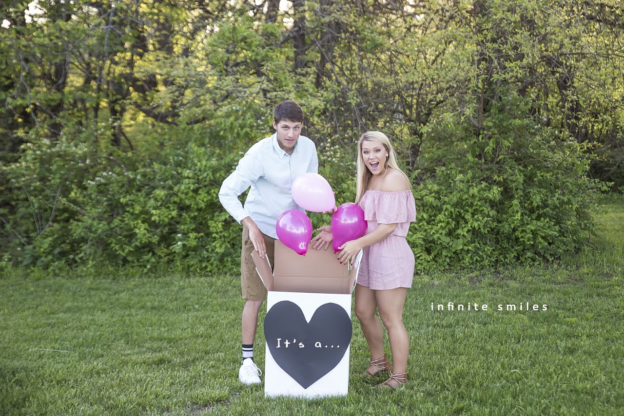 PHOTO: Kennedy Sartwell and Jake Terry announced their new puppy with a paw-dorable sex reveal photo shoot. 