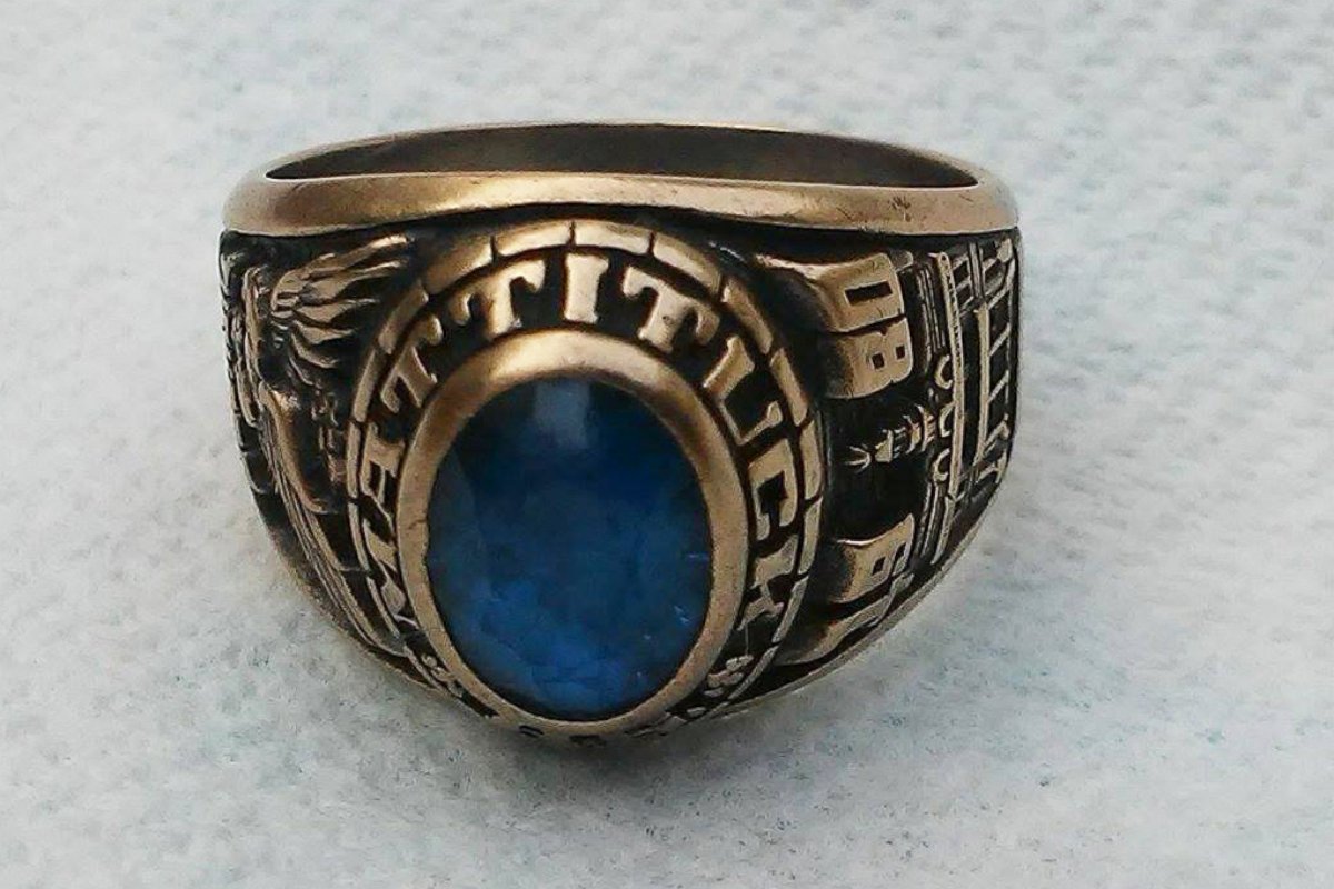 PHOTO: Deb Wells Cassidy was reunited with her class ring 36 years after it was lost in the Peconic Bay in New York. 