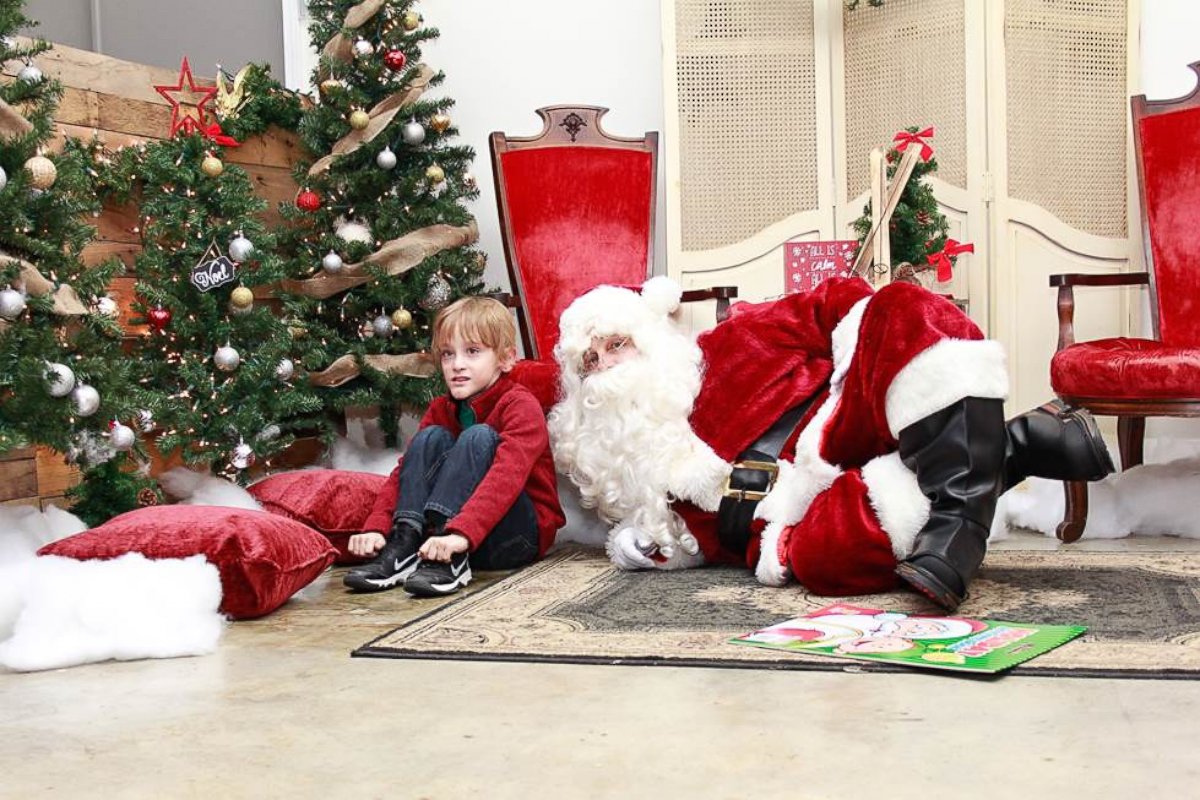 PHOTO: Alison Epps thinks the photos of her son on the floor with Santa are “pretty perfect.”