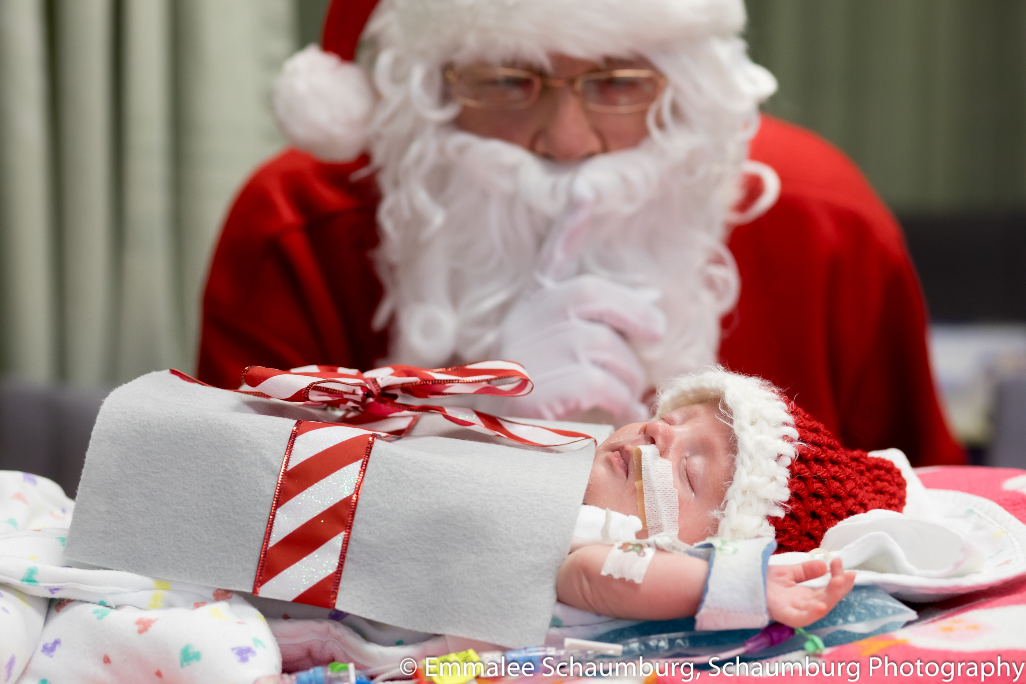 PHOTO: Santa turned the babies in the NICU at Saint Luke's Hospital of Kansas City into tiny "gifts" this holiday season.