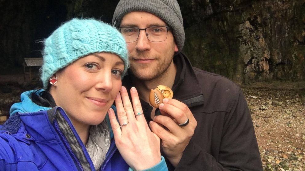 VIDEO: Woman engaged after wearing her engagement ring hidden in a necklace for a year 
