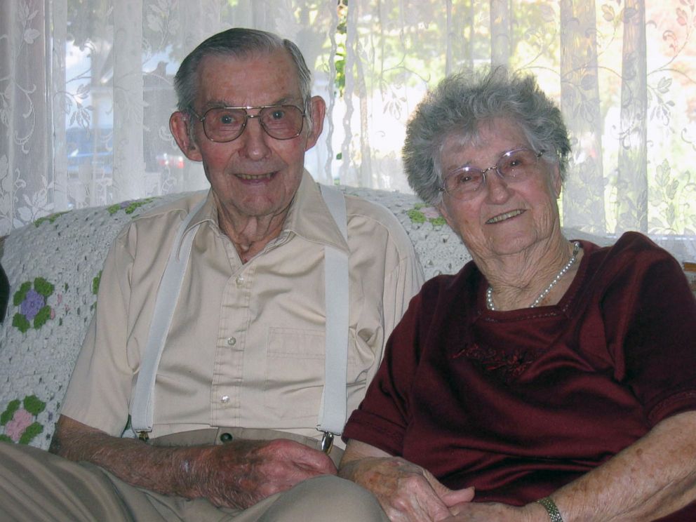 PHOTO: Vera Peterson, 100, and her husband John Peterson, 99, of Freeport, Illinois were married on Sept. 28, 1939.