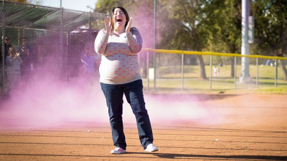 Baby gender reveal highlights Cubs Convention