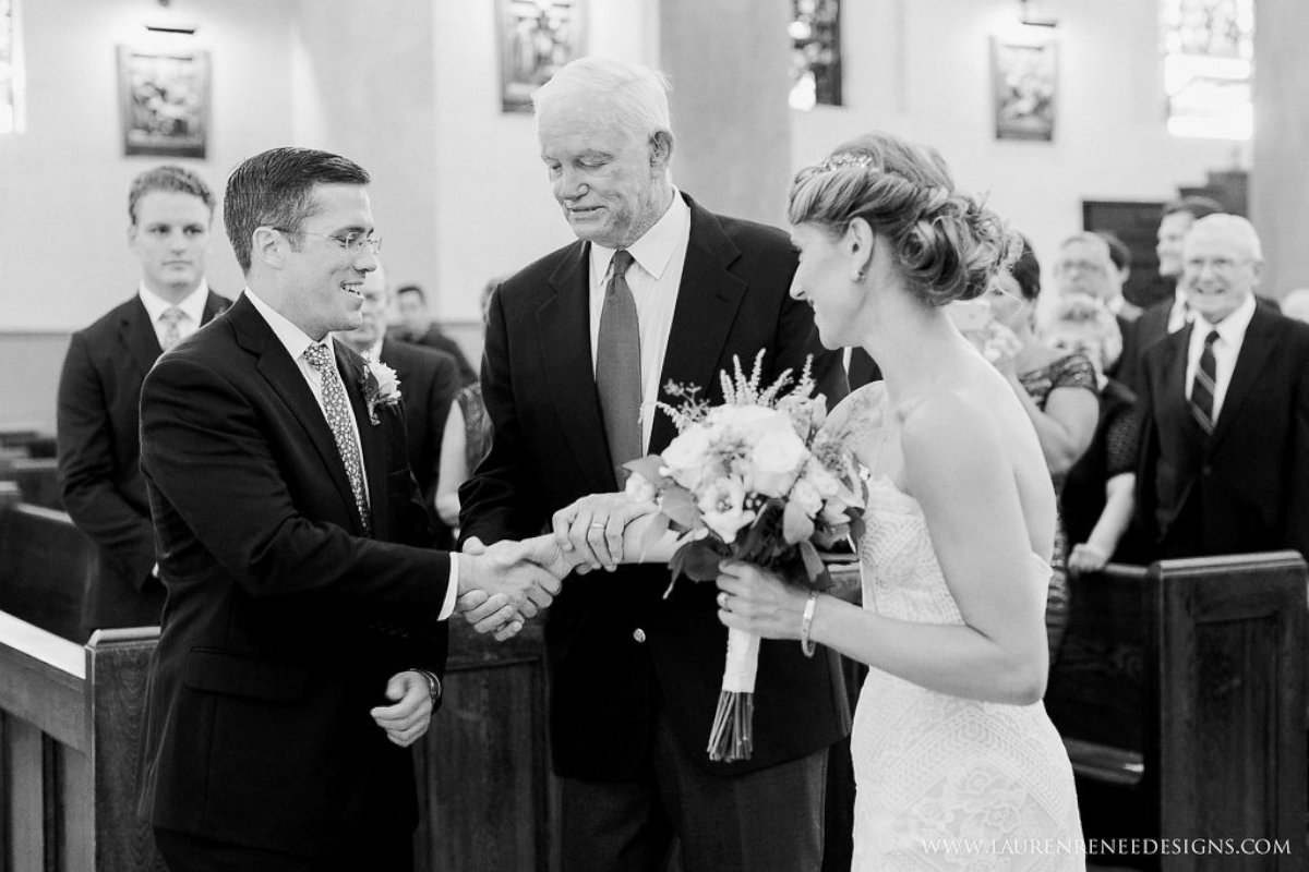 PHOTO: Jeni and Paul Maenner married on August 6 in Swissvale, Pennsylvania. Jeni was escorted down the aisle by Arthur "Tom" Thomas of New Jersey, who received her father's donated heart in 2006. 
