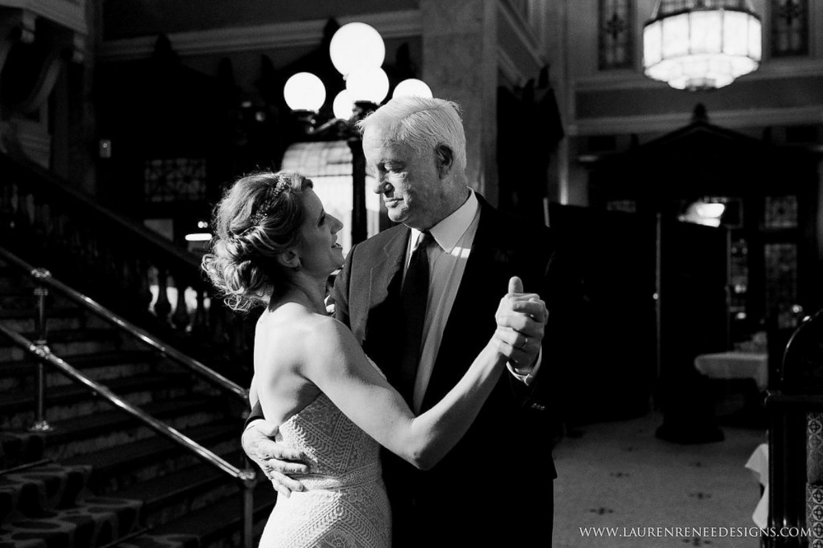 PHOTO: Jeni and Paul Maenner married on August 6 in Swissvale, Pennsylvania. Jeni was escorted down the aisle by Arthur "Tom" Thomas of New Jersey, who received her father's donated heart in 2006. 