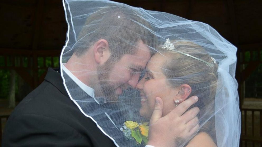 Tennessee Man Promises Wife Second Wedding After Losing Her Memory