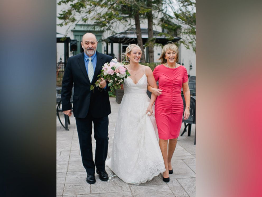 PHOTO: Elise Boissonneault Phillippo was all smiles on her wedding day after the Internet helped her find a new wedding gown after hers was lost in a wildfire.