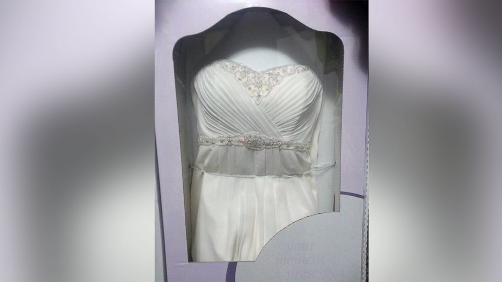 Illinois Woman Reunites With Wedding Dress She Lost After Tornado