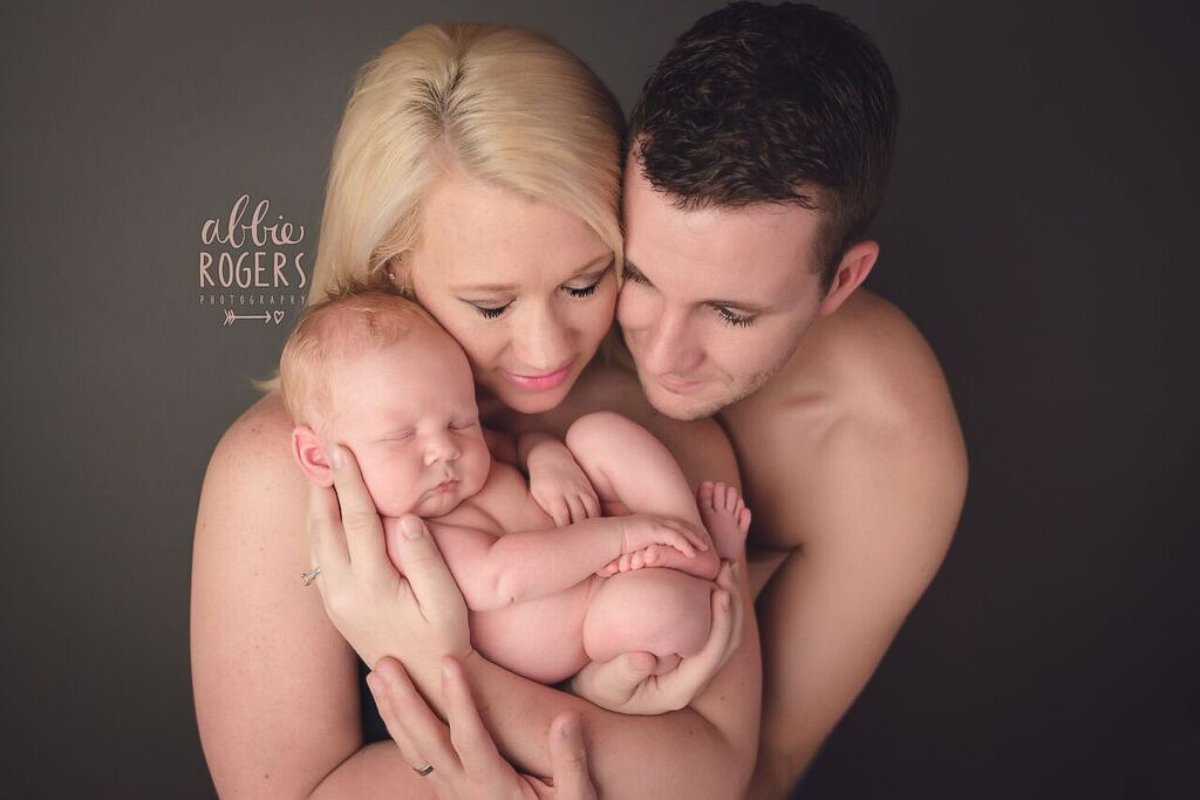 PHOTO: Photographer Abbie Rogers captured a surprise bathroom emergency on camera during a newborn photo shoot.