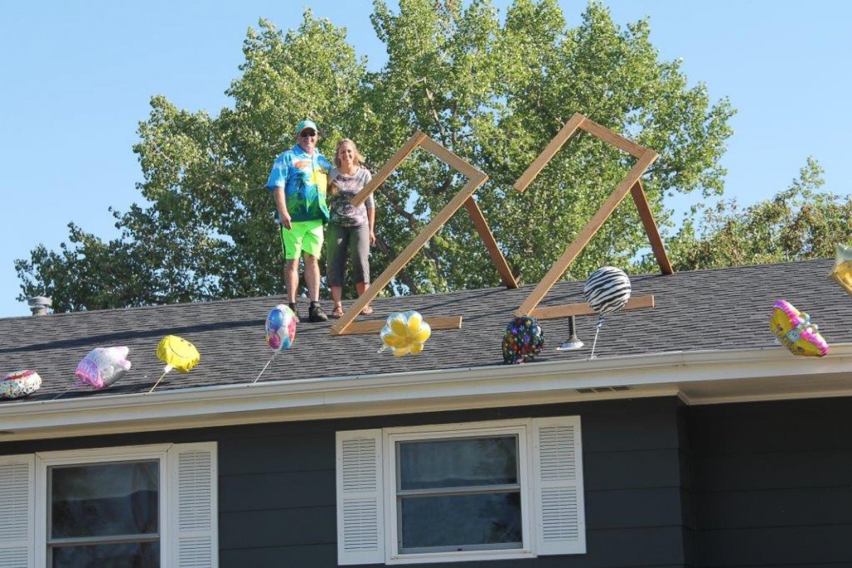 PHOTO: Mike Scott, of Aberdeen, South Dakota, has been building his daughter elaborate surprise birthday signs since she was 18.