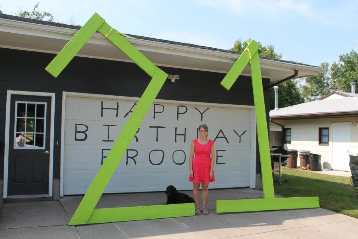 PHOTO: Mike Scott, of Aberdeen, South Dakota, has been building his daughter elaborate surprise birthday signs since she was 18.