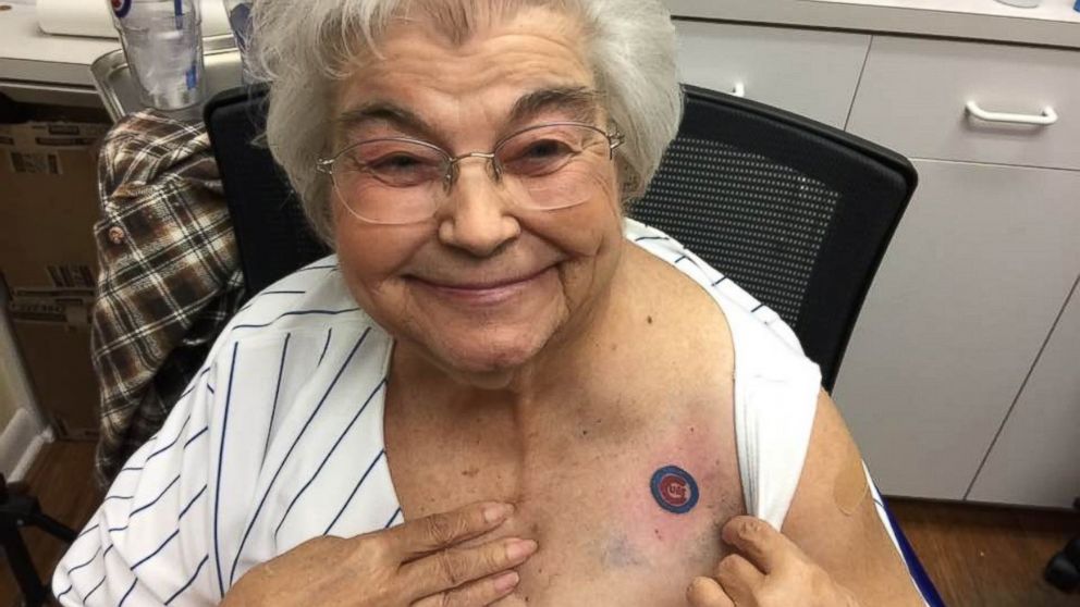 82YearOld Cubs Fan Gets Team Tattoo With Daughter and Grandson  ABC News