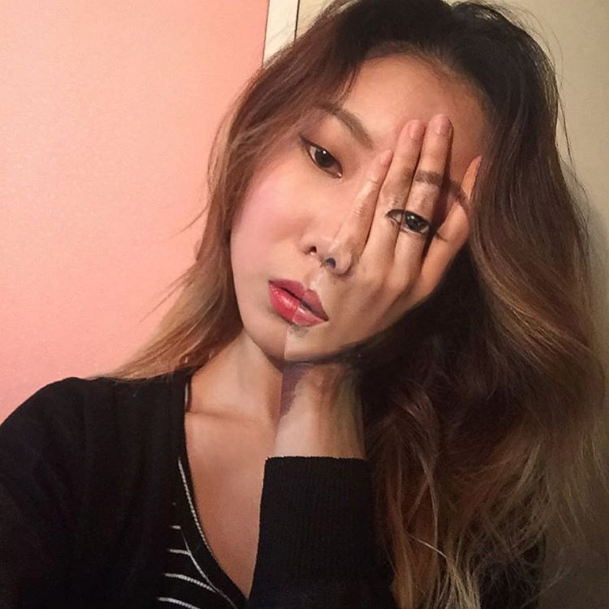PHOTO: Dain Yoon, a 22-year-old student from South Korea, has wowed the Internet thanks to her visual illusions.