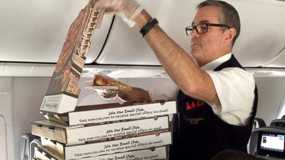 Delta threw passengers a pizza party after flight was rerouted. 