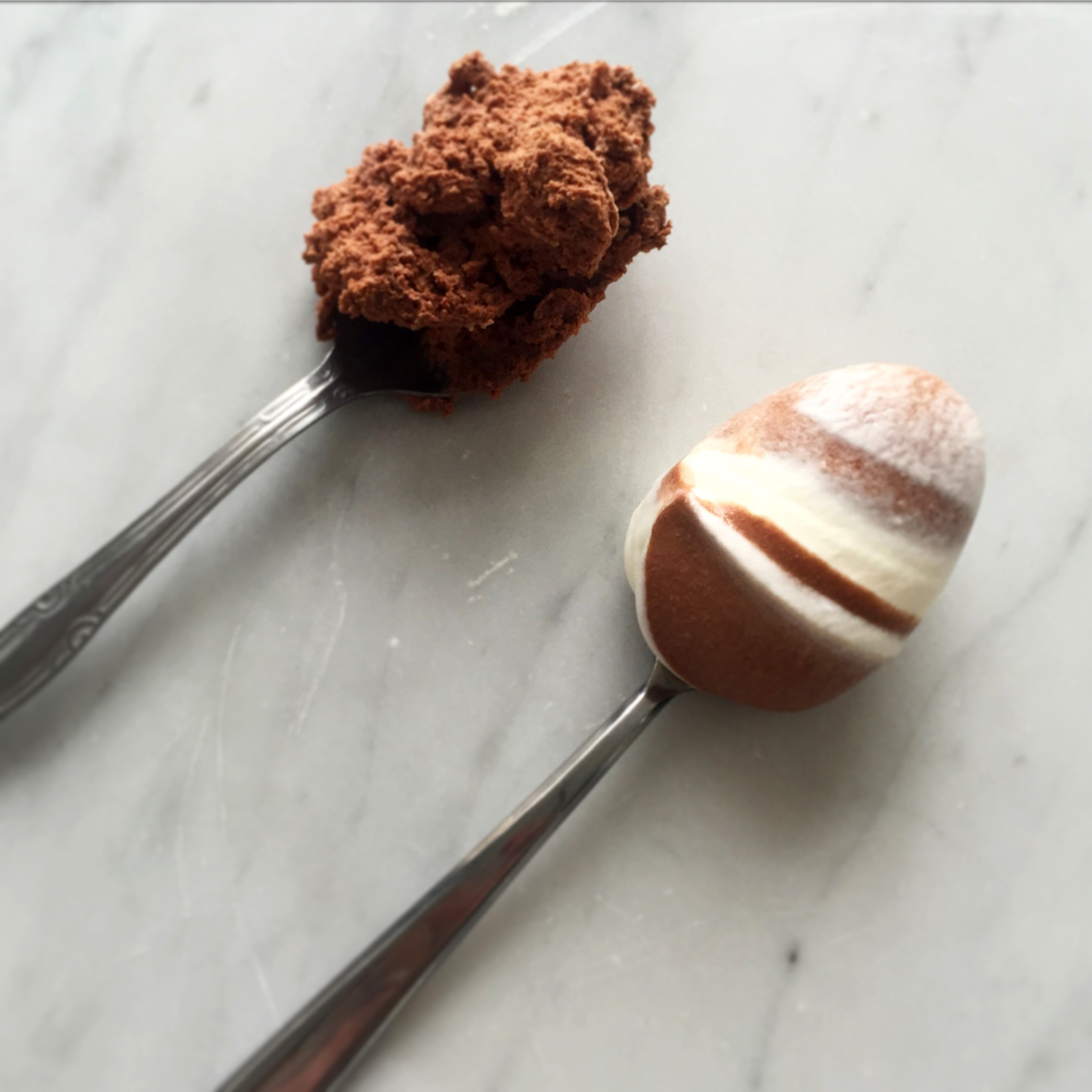 PHOTO: Dominique Ansel Kitchen's side-by-side comparison of refrigerated chocolate mousse, left, and fresh mousse.