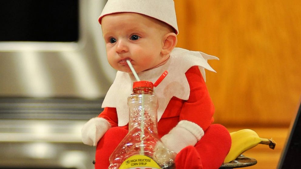 PHOTO: Alan Lawrence is documenting his 4-month-old son Rockwell dressed up as Elf on The Shelf as part of a photo series for his blog, "That Dad Blog." 