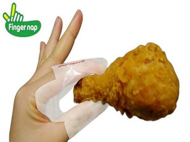 FINGERNAP Two Finger Glove New Concept Of Disposable Gloves Eating Chichen Pizza 