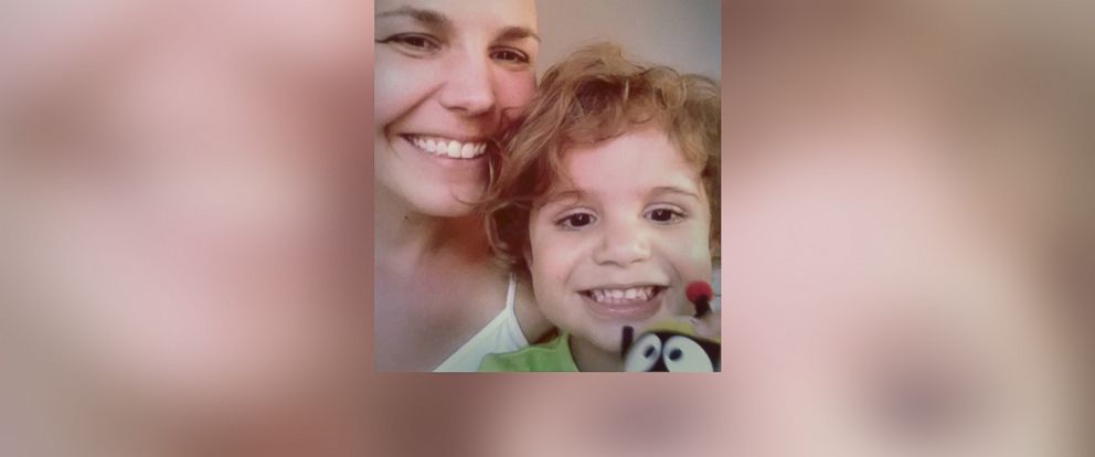 Wisconsin Mom Who Wrote Cards for Toddler’s Future Milestones Has Died ...