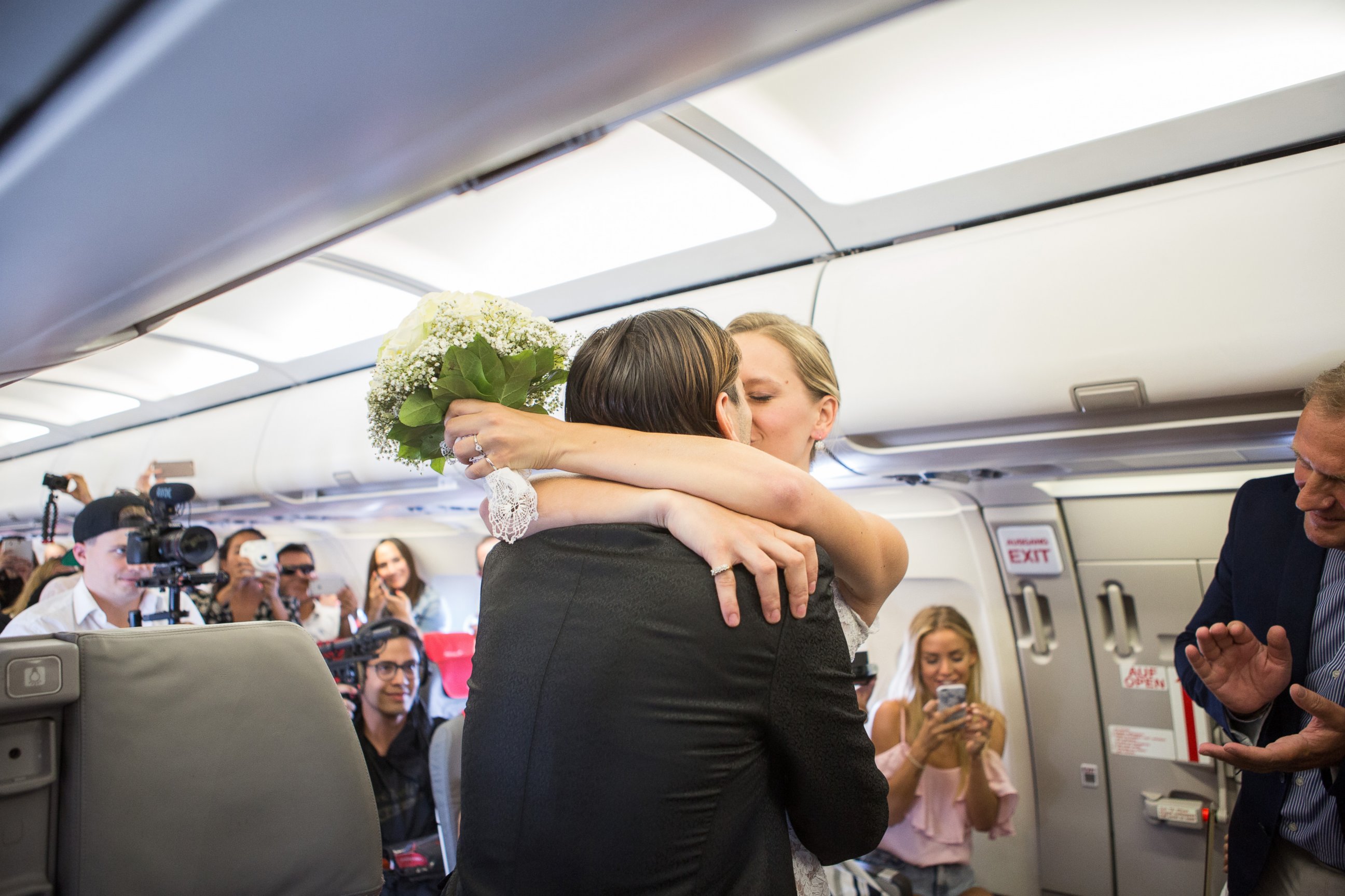 PHOTO: Jurgen Bogner and Nathaly Eiche wed on an Austrian Airlines' flight to Greece.