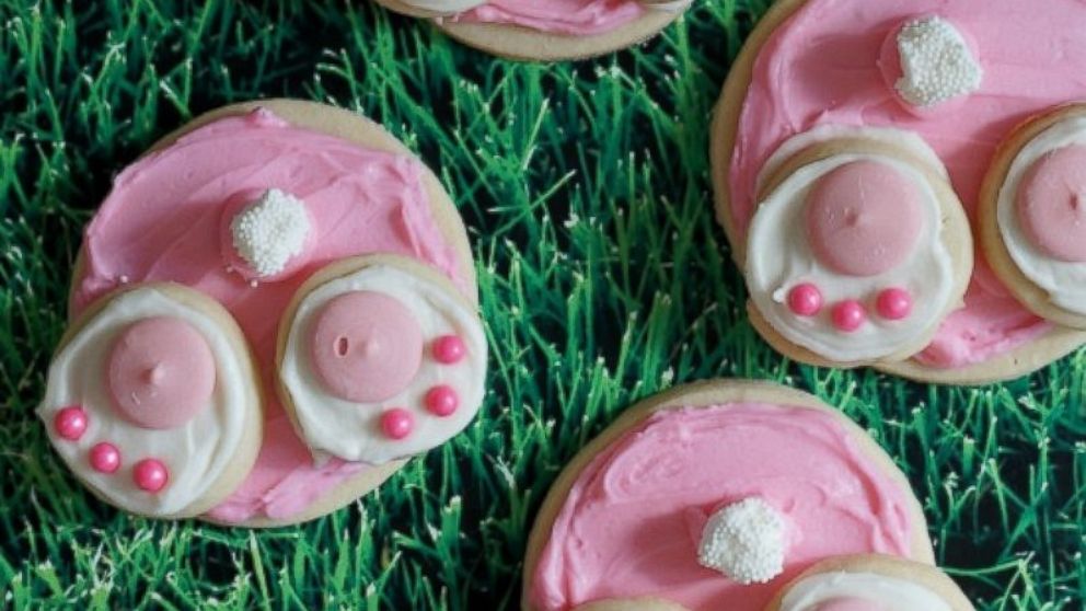 PHOTO: "Bunny Butt" cupcakes and cookies are a trending dessert this Easter season.