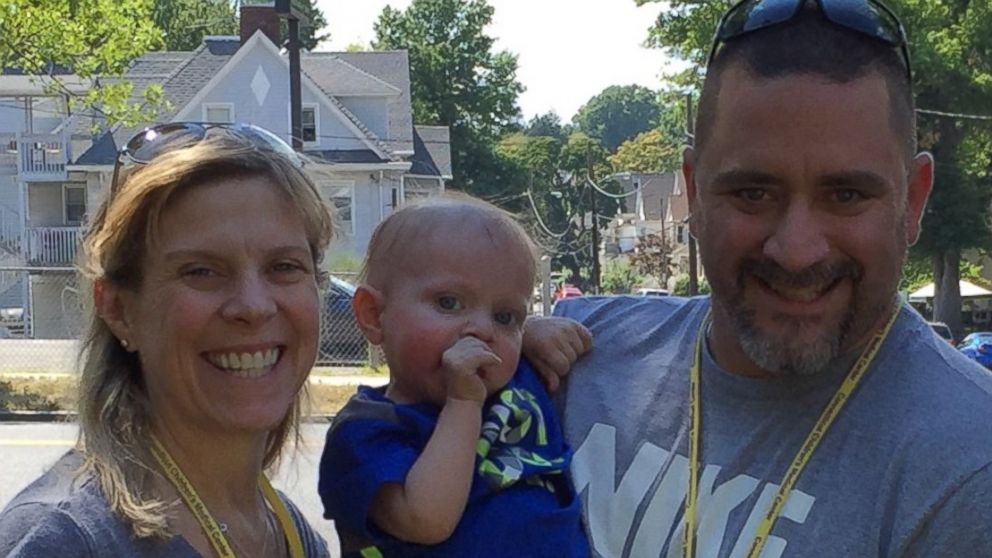 PHOTO:Connecticut parents started a pay-it-forward campaign at a local restaurant on the day of their deceased son's second birthday to honor his memory.