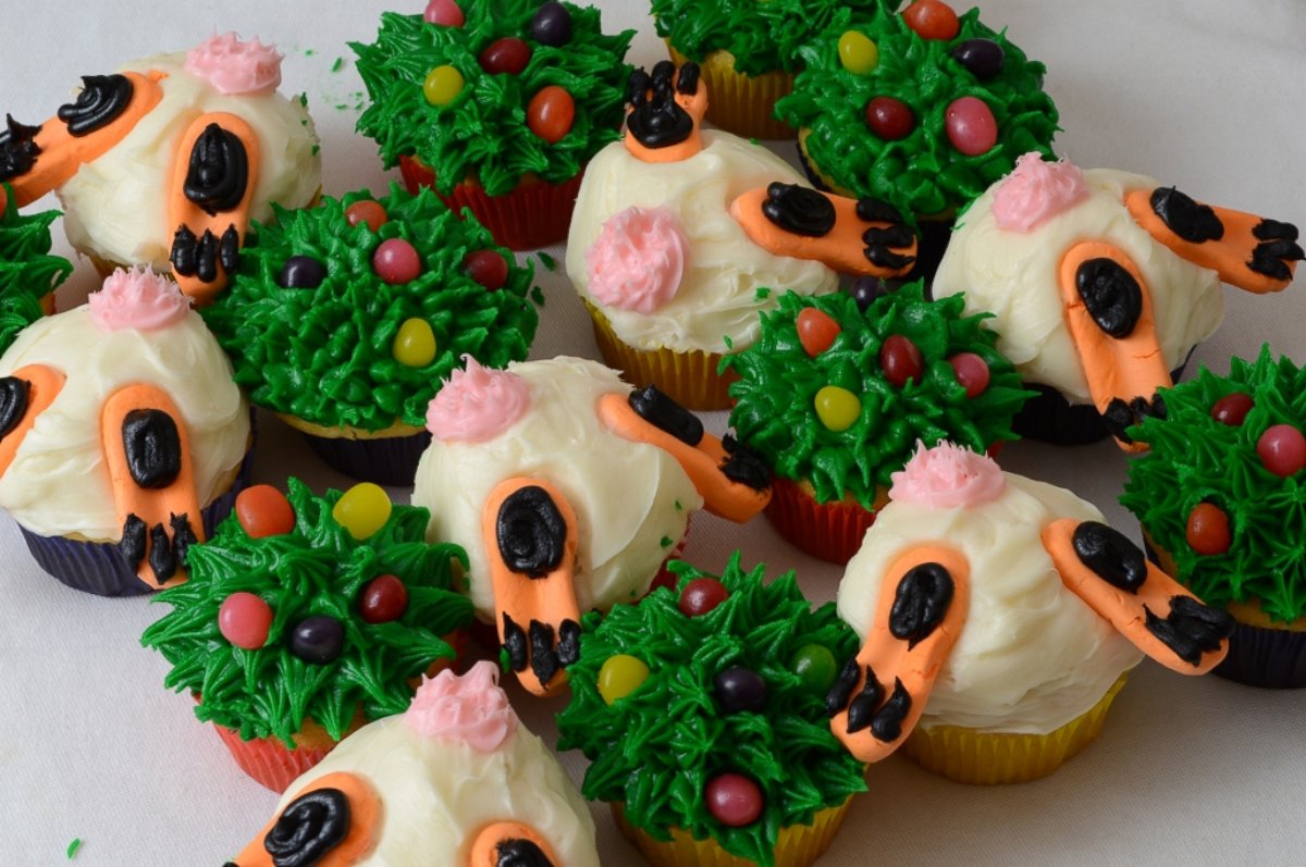 PHOTO:  "Bunny Butt" cupcakes and cookies are a trending dessert this Easter season.