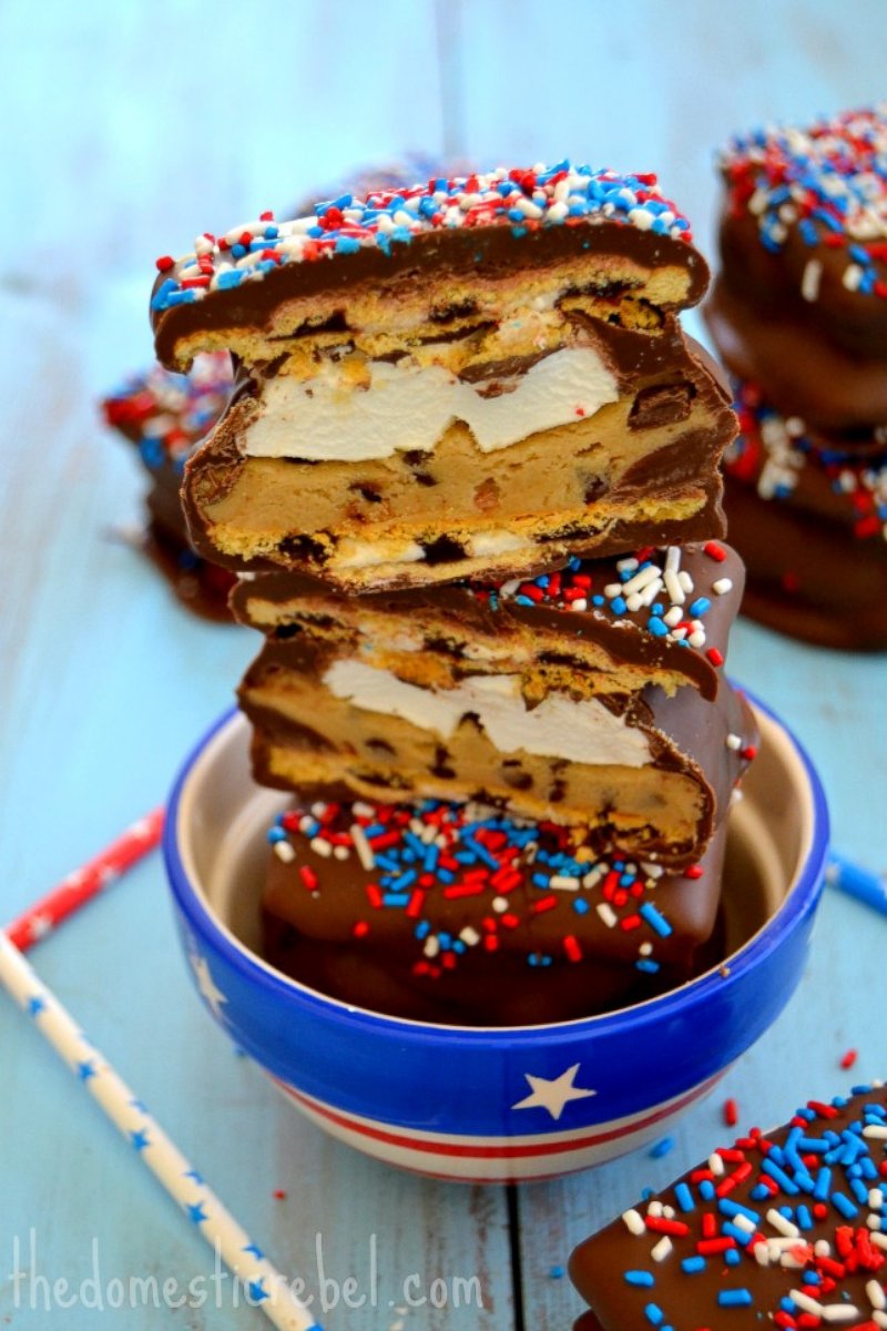 PHOTO: Pop-Tart Cookie Dough S'mores