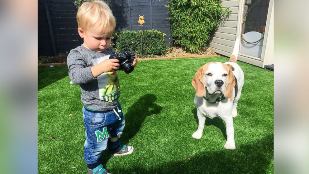 Professional photographer Tim Jones gave his 19-month-old son Stanley a camera and he shot photos from his little point of view.