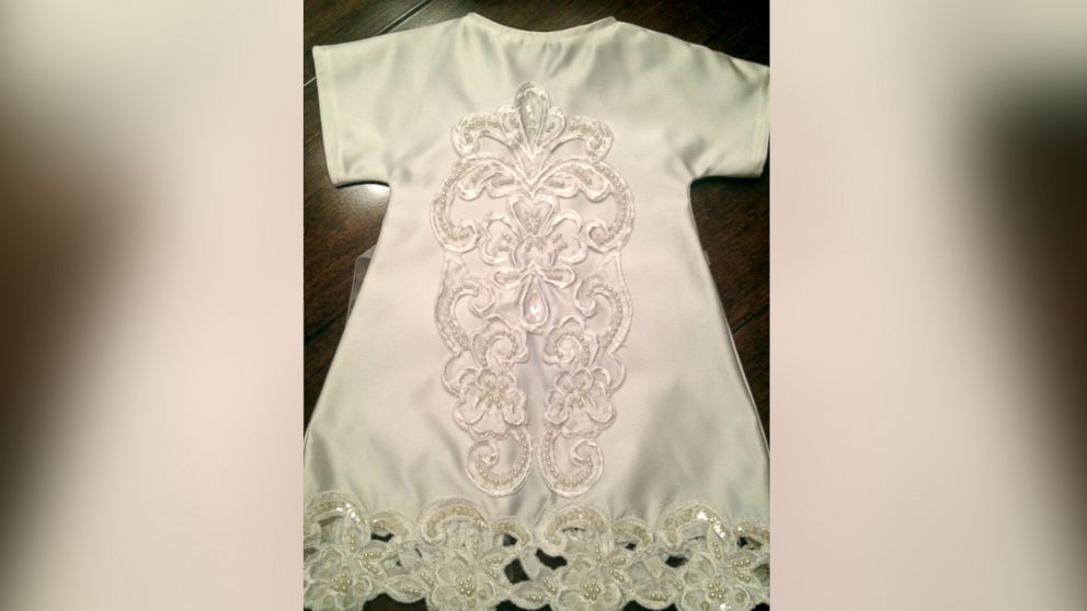 PHOTO: An organization in Fort Worth, Tex., is turning wedding dresses into burial gowns for stillborn babies.