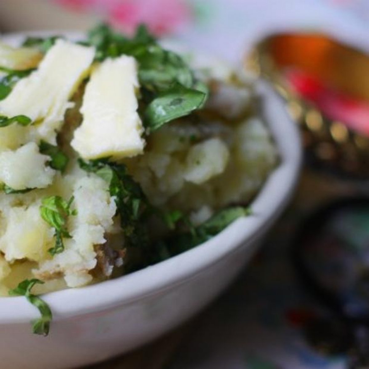 PHOTO: Candice Kumai's garlic mashed potatoes are a cheaper alternative to sweet potatoes on Thanksgiving.