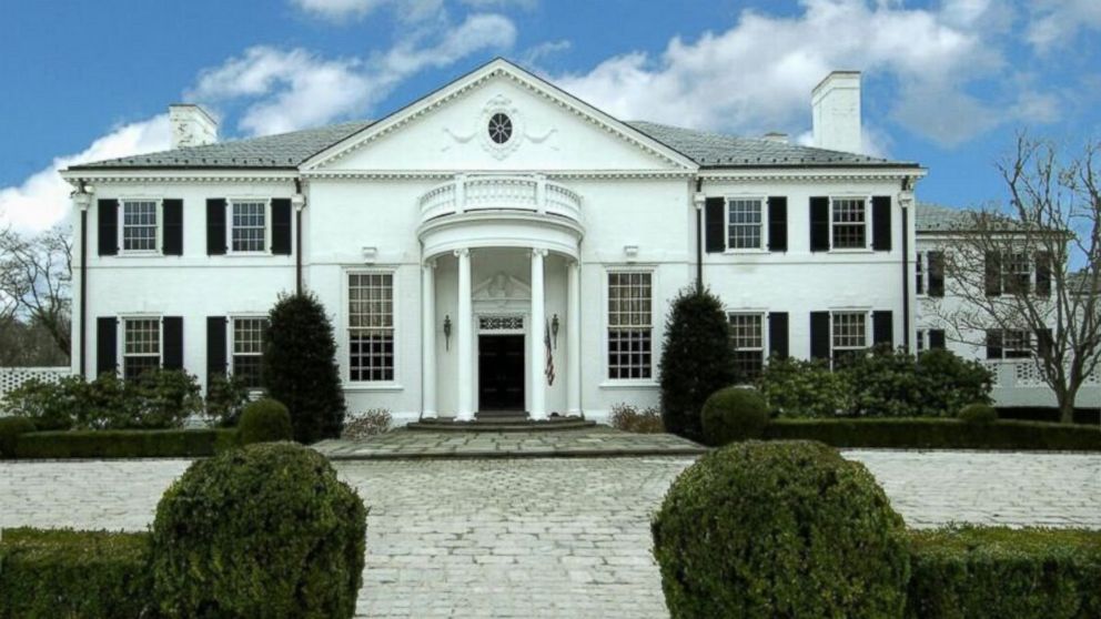 PHOTO: A Georgian Colonial, Donald Trump's former Connecticut mansion, was built in 1939.