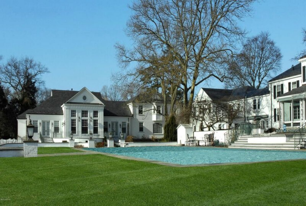 PHOTO: Although Donald Trump's former Connecticut mansion is located near beaches, a large outdoor swimming pool will satisfy aquatic-minded homeowners.