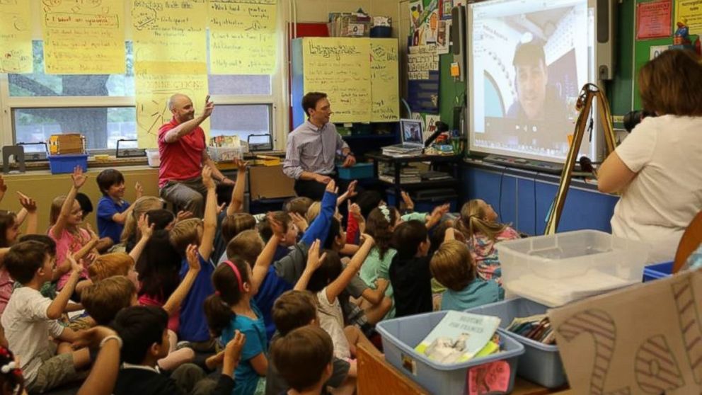 Students at Willard Elementary School in Ridgewood, New Jersey take a virtual field trip to the Mission 31 team at Aquarius underwater lab in the Florida to learn about marine life, the environment and life as an oceanographic explorer. 