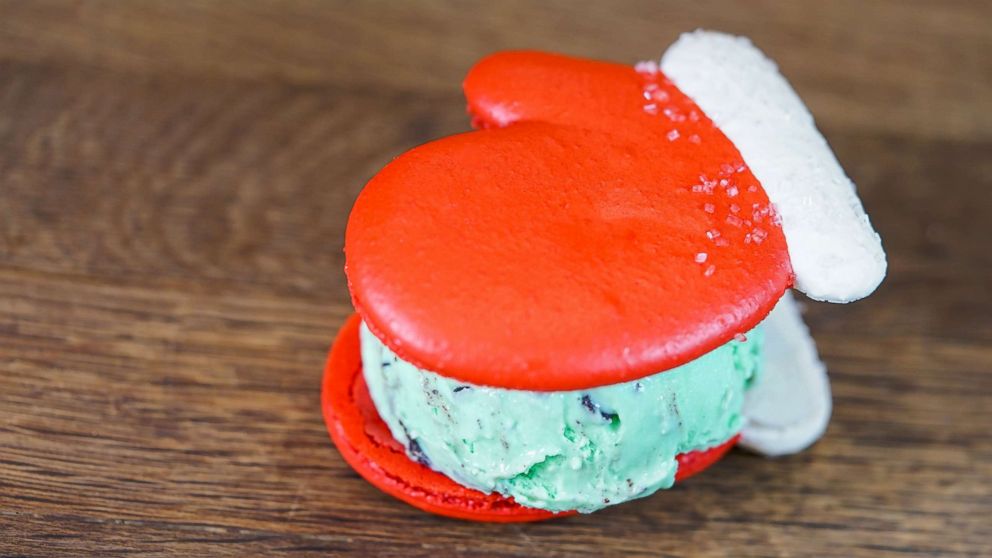 PHOTO: Santa’s Mittens Macarons are one of the holiday-themed treats at the Disneyland Resort.