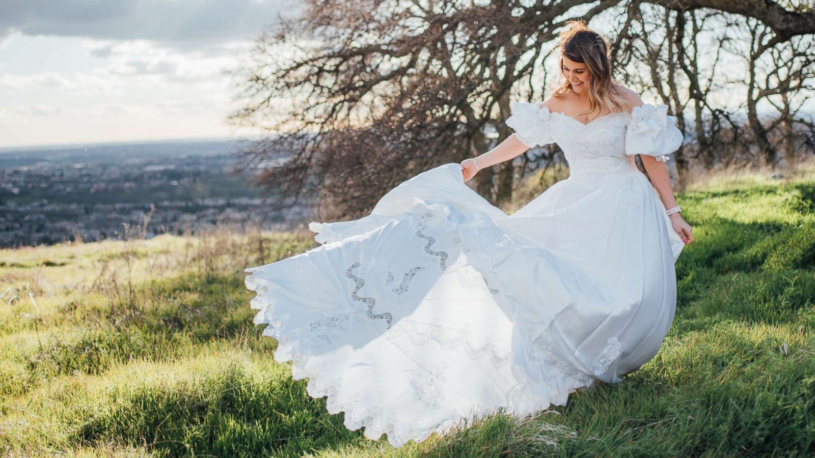 PHOTO: Future bride Shelby Sander honored her late mother with a photo shoot in El Dorado Hills, California.