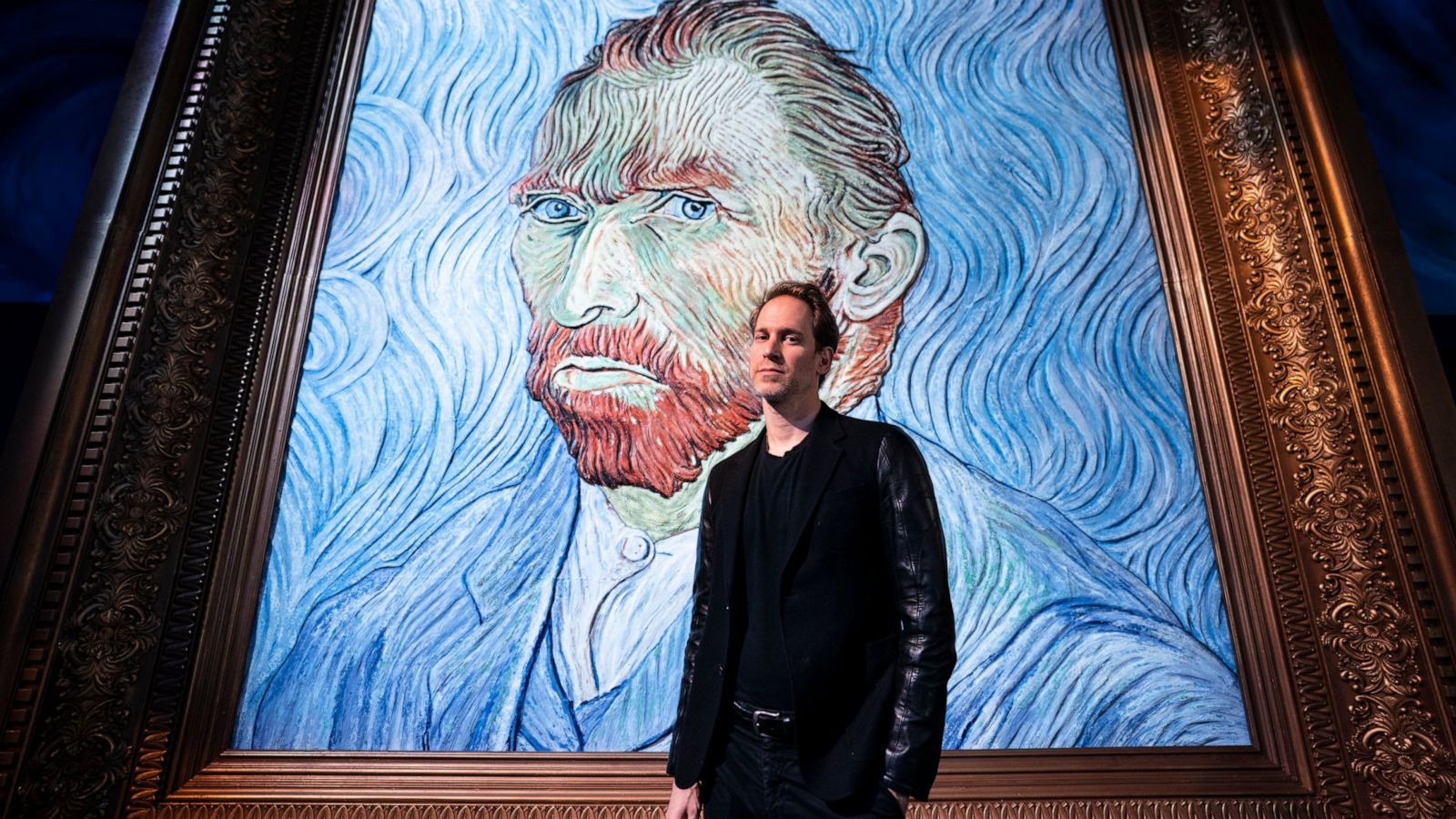 Everything In New York Is Bigger Even Its Van Gogh Exhibit Abc News