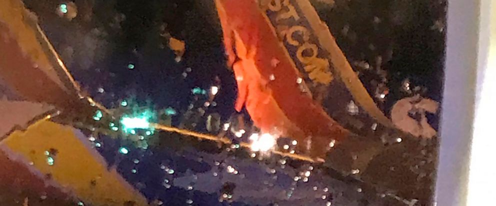 Southwest planes collide on Nashville airport tarmac - ABC News