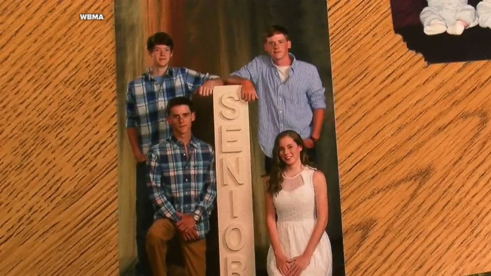 PHOTO: Taylor, Tanner, Anniston and Thompson Payne, known locally as the "Payne Quads", in their senior portrait in Alabama.