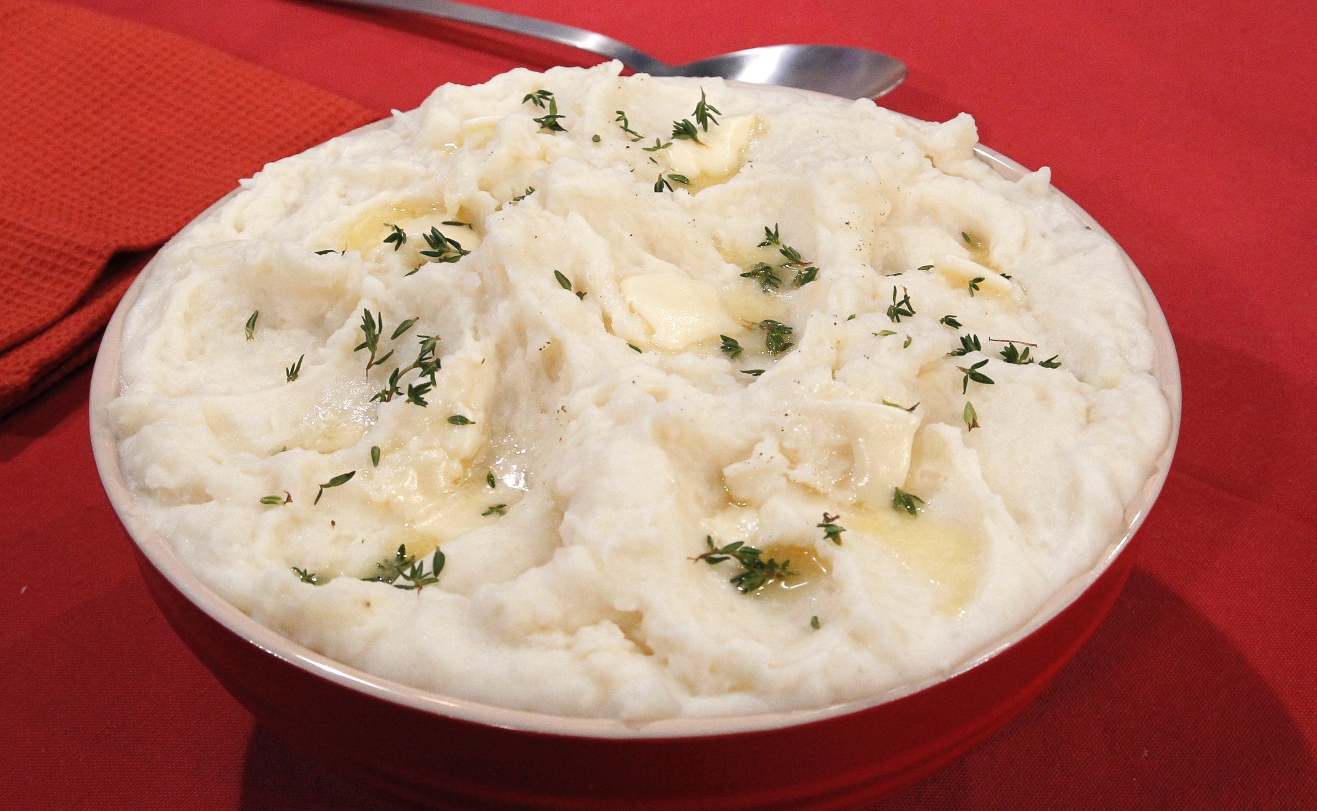 PHOTO: Alton Brown's Creamy Garlic and Parm Mashed Potatoes