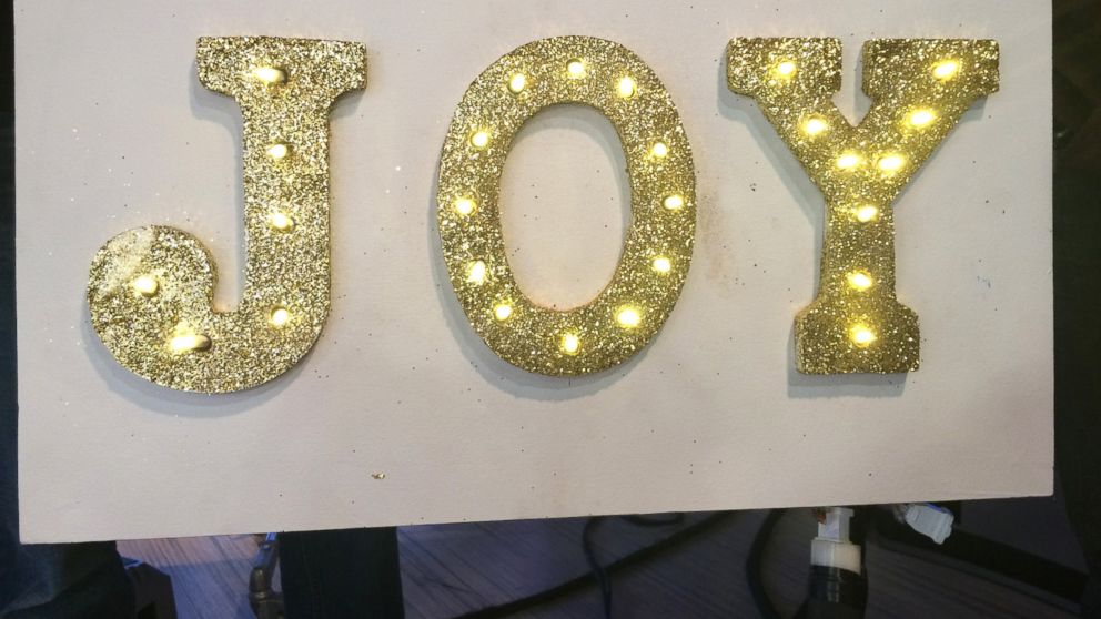 PHOTO: Learn how to make this DIY marquee sign.