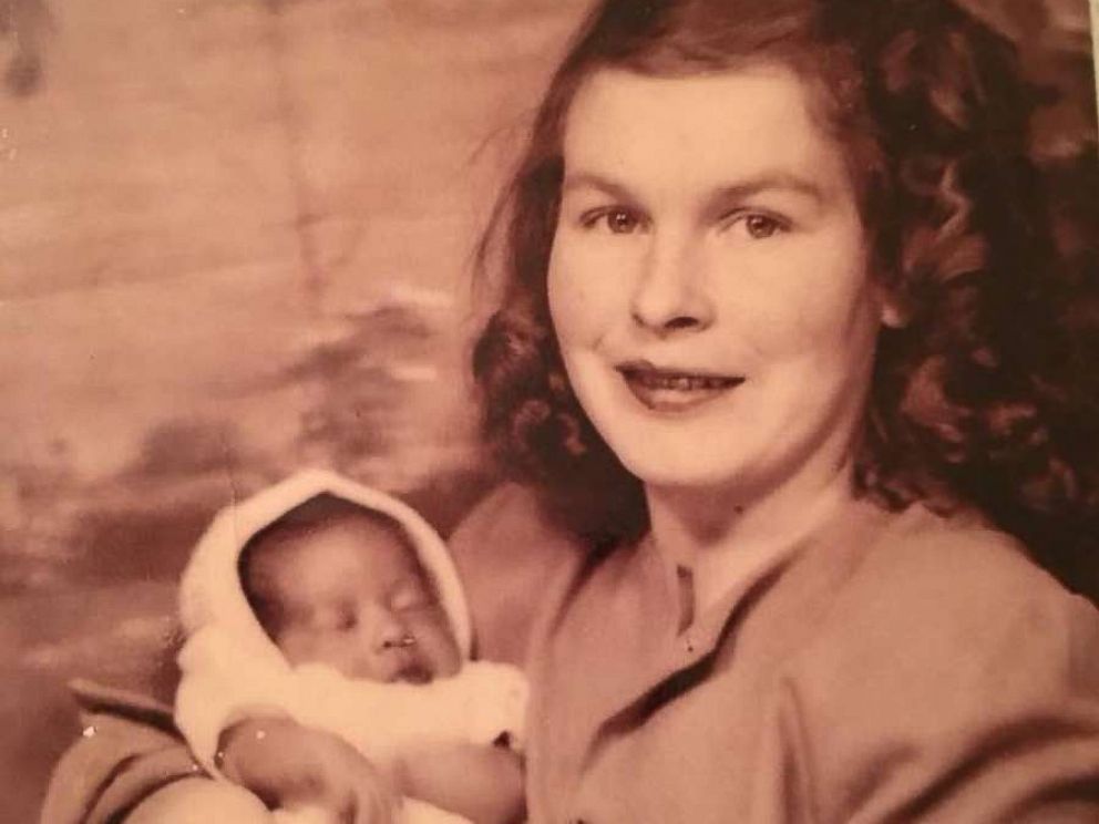PHOTO: Sylvia Cathleen Faison, known to her birth family as Dorothy Mae Goode, seen with her birth mother, Leona Holmes Duff Goode Lambert.