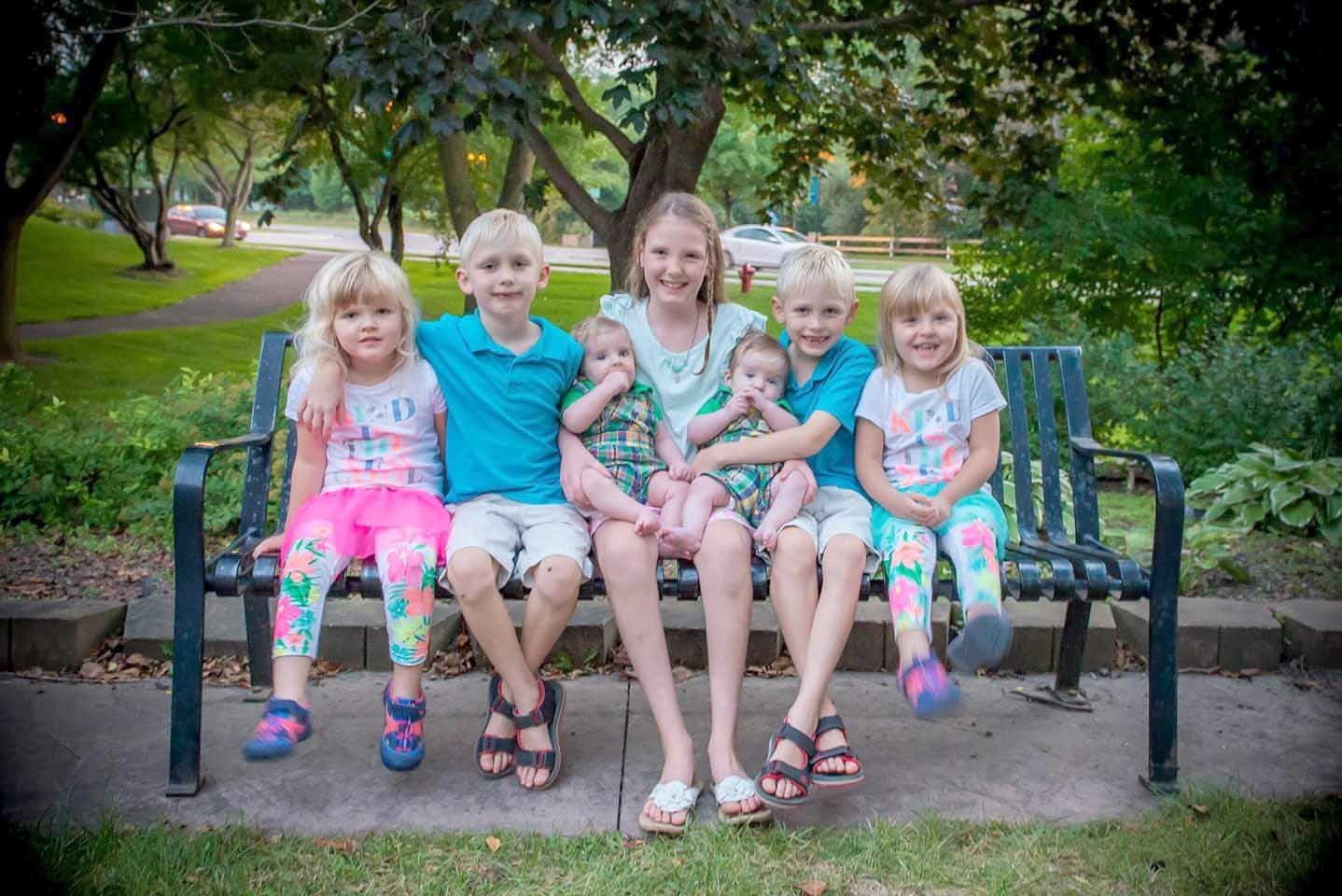 PHOTO: Seen in this undated photo, siblings Kaitlyn, 9, Cody and Caleb, both 6, Chelsea and Kelsea, both 4, Caden and Colton, both 10 months.