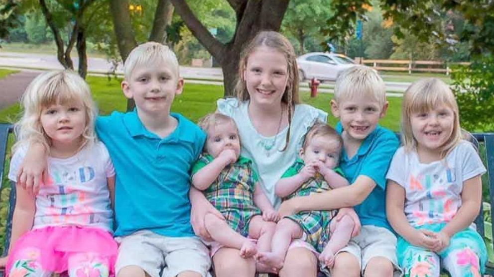 PHOTO: Seen in this undated photo, siblings Kaitlyn, 9, Cody and Caleb, both 6, Chelsea and Kelsea, both 4, Caden and Colton, both 10 months.