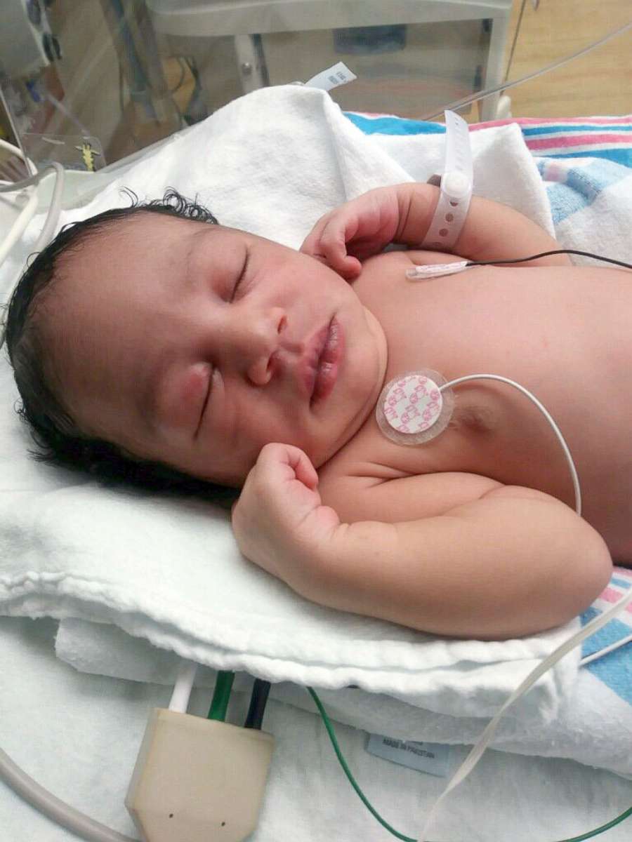 PHOTO: Tatyanna Watkins of Miami, Florida, gave birth to Destiny Janine Knight at home during Hurricane Irma. 