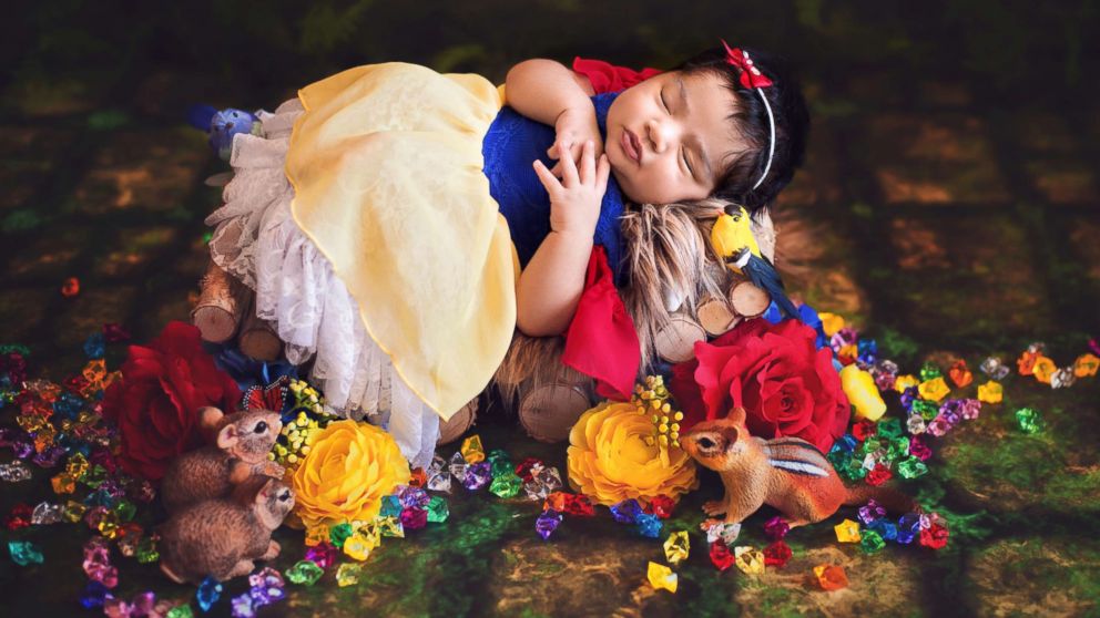 disney newborn photography