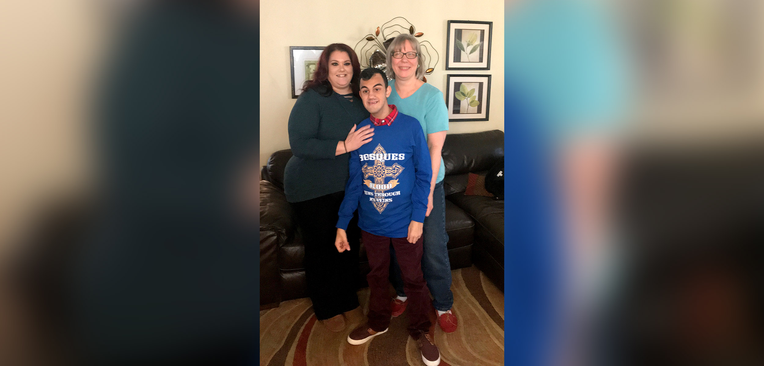 PHOTO: Tracey and Anthony Dones with the woman who saved Anthony Dones' life, Patti Bosques.