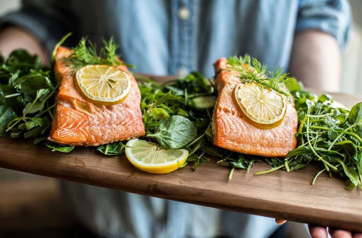 PHOTO: Nutritionist-to-the stars Kelly LeVeque shares her dill salmon recipe from her book, "Body Love."