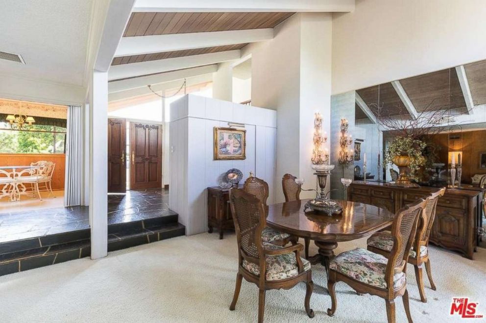 PHOTO: The single family home from "The Brady Bunch" show is for sale in California for $1,885,000.