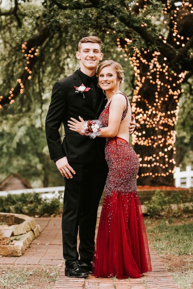 PHOTO: Dawson Moore and Amber Brownlee on their prom night, April 21, 2018.